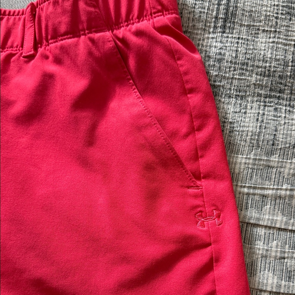Under Armour Fitted Heatgear Pink Shorts Size 10 - Picture 3 of 8